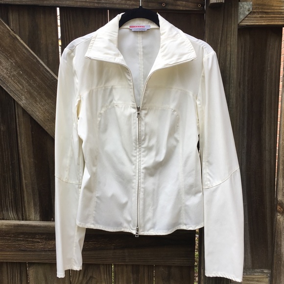 white collared jacket